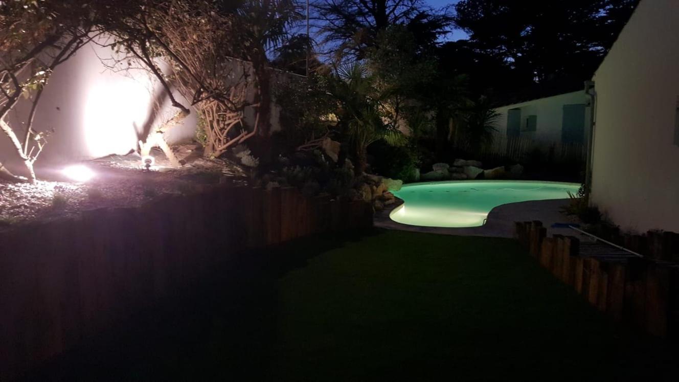 Tres Belle Villa Avec Piscine Le Bois-Plage-en-Ré Екстериор снимка